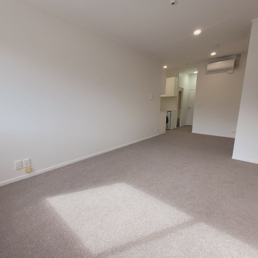 Modern Renovation in a Fantastic Spot - Photo 1