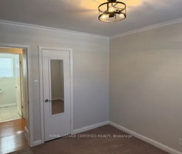 15 Glendale Avenue #( Upper ) - Photo 5