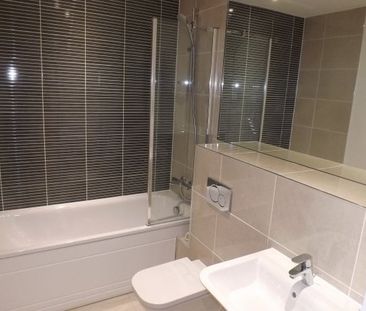 Invicta, Millennium Promenade, Bristo... - Photo 4