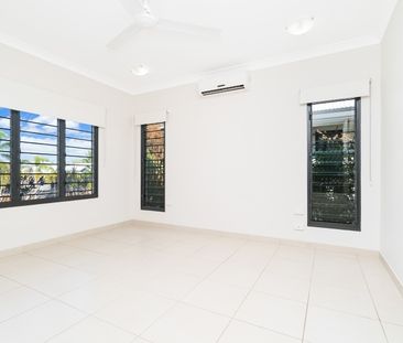 FAMILY HOME IN THE HEART OF ROSEBERY - Photo 4