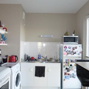 Appartement T2 à louer Saint Jacques De La Lande - 49 m² - Photo 2