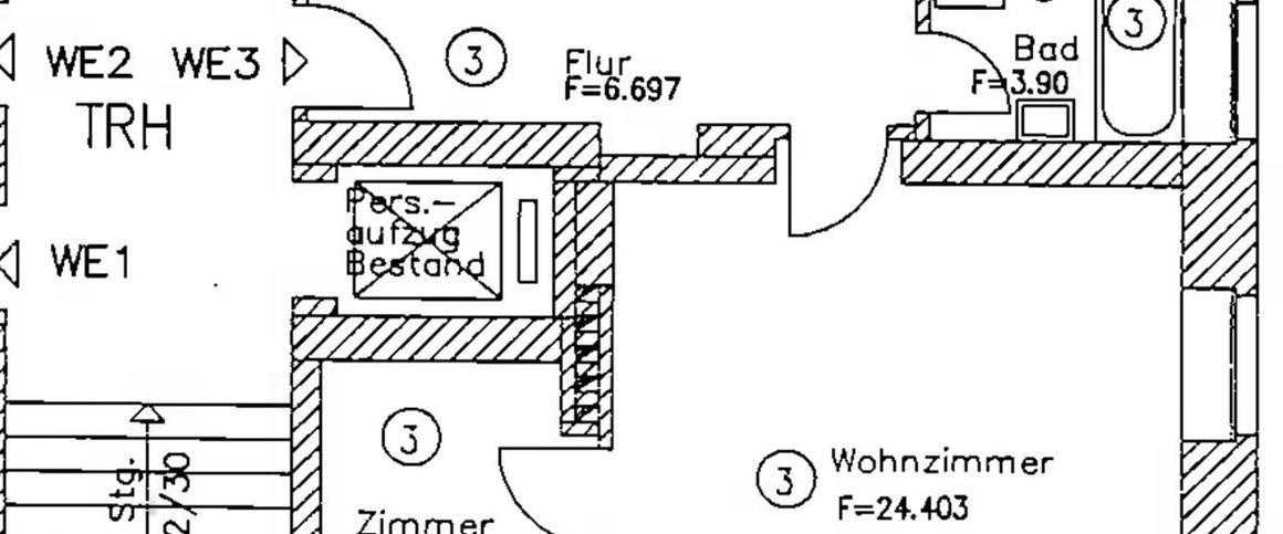 3-Raum-Wohnung in bester Innenstadtlage mit Tageslichtbad, Wanne und Aufzug. - Photo 1