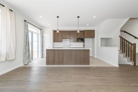 For Lease - 719 DONERAILE Walk, Barrhaven, Ontario - Photo 3