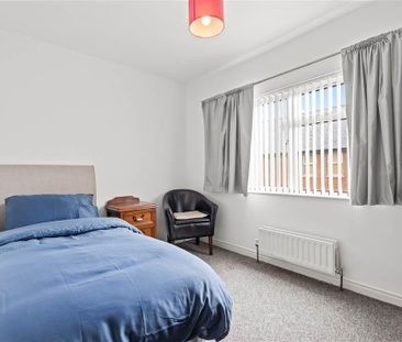 Bedroom 2, 10a Clonavon Terrace, Ballymena, BT43 5BE - Photo 6