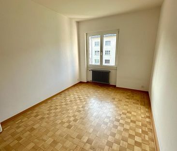 Schöne 3.5-Zimmerwohnung mit Balkon / Joli appartement de 3.5 pièces - Foto 4