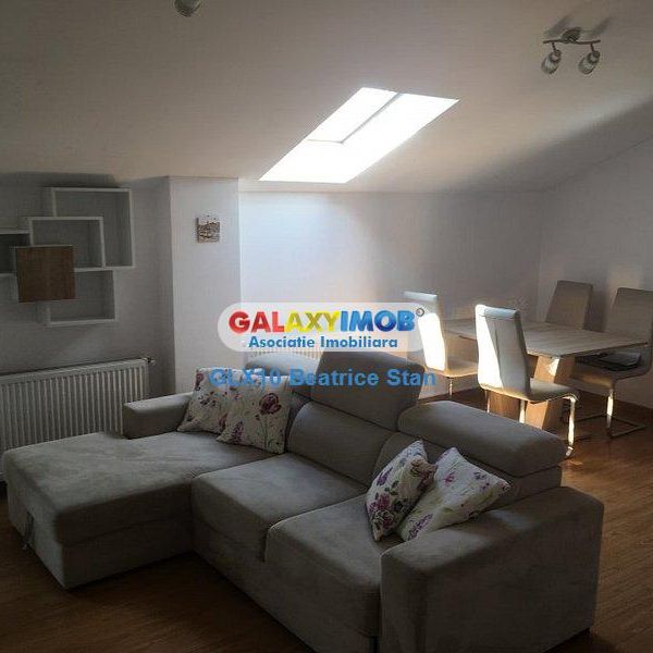 Mansarda cocheta in bloculet 2014 Metrou Jiului - Photo 1