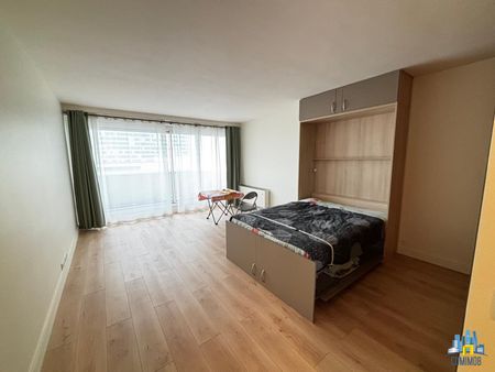 Location Appartement 1 pièce 38m² COURBEVOIE 92400 - Photo 2