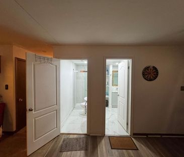 For Lease - 9819 Winston Churchill Boulevard, Brampton, Ontario - Photo 2