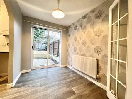 3 bedroom semi-detached house to rent - Photo 4