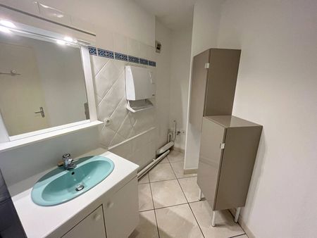 Location appartement 3 pièces 70.26 m² à Lille (59160) BOURG - Photo 4