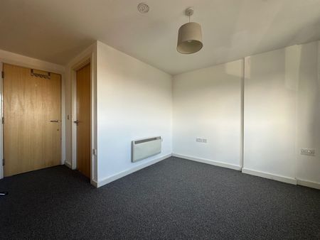 2 Bed Flat, Ibex House, E15 - Photo 3