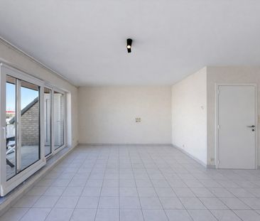 Ruime woning met garage centraal te Knokke - Photo 2