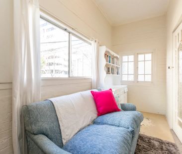 1/342 Bourke Street, Surry Hills NSW 2010 - Apartment For Rent | Do... - Photo 1