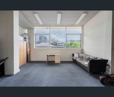 1/63 Laman Street, Cooks Hill, NSW 2300 - Photo 4