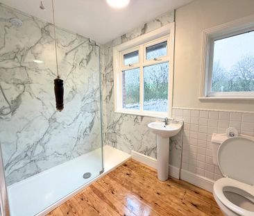 4 bedroom semi-detached house to rent - Photo 6