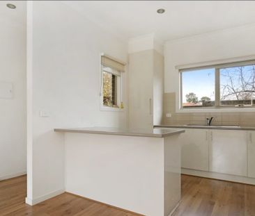 3/44 Boldrewood Parade, Reservoir VIC 3073 - Photo 5