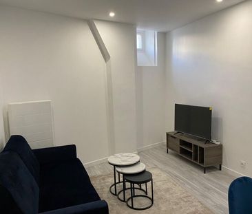 Appartement à louer 2 pièces • 32 m2 Paris 18 - Photo 4