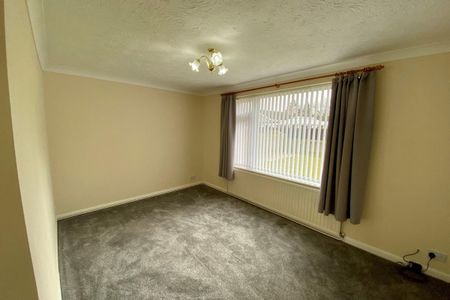 Maids Cross Way, Lakenheath, BRANDON - Photo 4