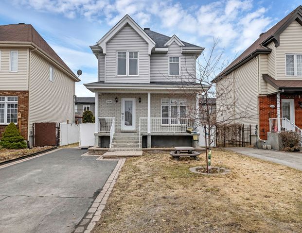 À louer / Maison à étages - Photo 1