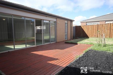 MODERN FAMILY HOME - Photo 5