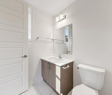 For Lease - 102 Donald Cameron Crescent Unit# 2nd Flr, Clarington, ... - Photo 5