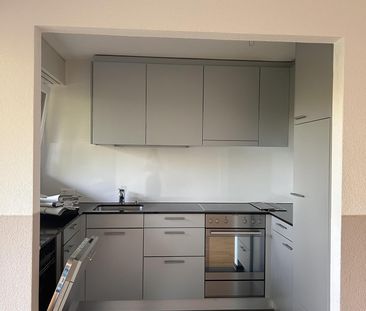 Ihr neues Zuhause wartet: frisch sanierte 3.5 Zimmer - Photo 4