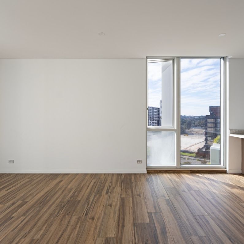 City View I Light & Sunny I Pool & Gym - Photo 1