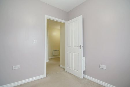 2 bedroom flat to rent - Photo 5