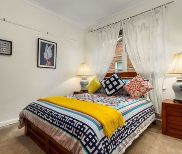 29 Dunlop Avenue, Ascot Vale VIC 3032 - Photo 4