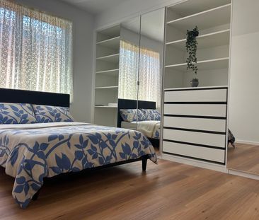 Noble Park - Photo 2