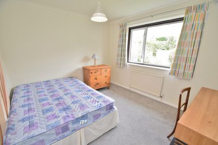 4 bedroom terraced house to rent - Photo 4