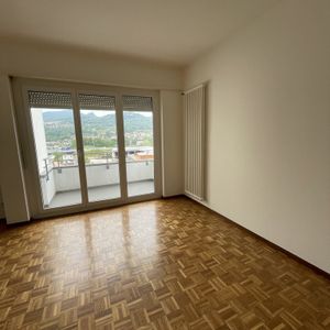 Rent a 1 room apartment in Mendrisio - Photo 2