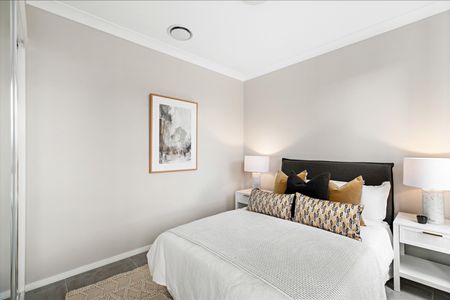 BRAND NEW SPACIOUS FAMILY HOME - Photo 3