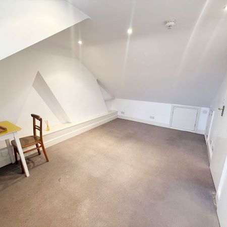 Studio Flat, Buckingham Street, Brighton - Photo 3