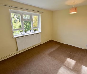 Packington Avenue, Allesley Village, Coventry - Two Bedroom Top Flo... - Photo 2
