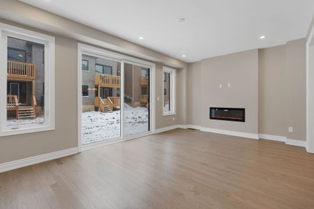 For Lease - 29 PERIWINKLE Road, Springwater, Ontario - Photo 5