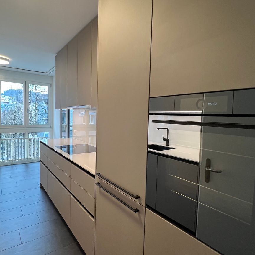 3.5 Zimmer, 85 m², 3. Stock - Photo 1