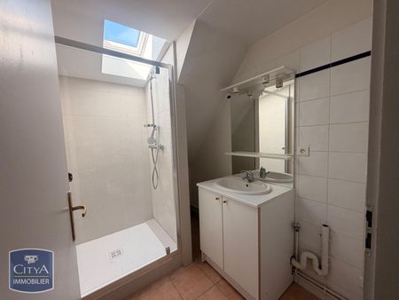 Location Appartement 2 pièces 33m² FONTAINES SUR SAONE 69270 - Photo 3