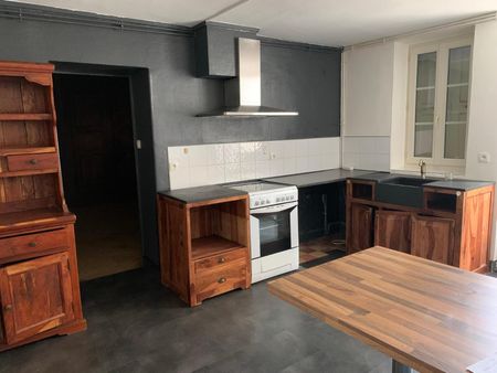 Location Maison 6 pièces 196m² LIVRON SUR DROME 26250 - Photo 3