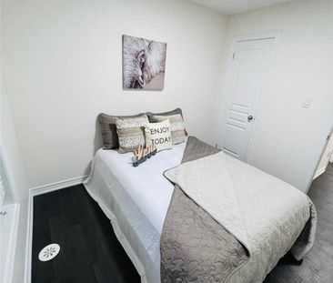 For Lease - 12 Aspen Hill Road, Brampton, Ontario - Photo 5