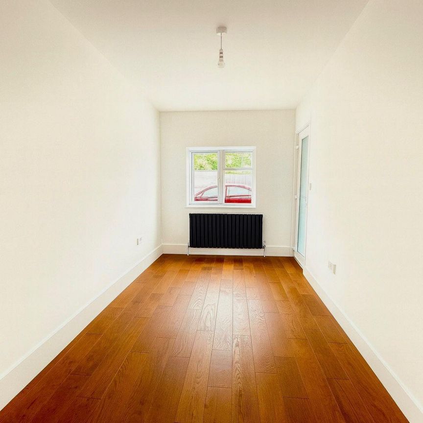 4 bedroom House To Let Total Size: 1217 SQ FT - Photo 1