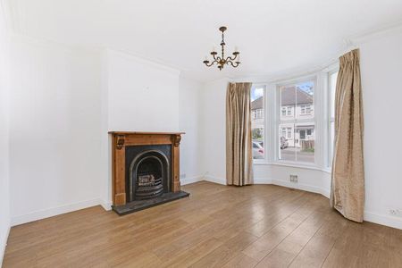 2 bedroom semi-detached house to rent - Photo 3