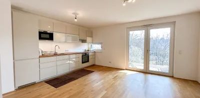 Großzügig | Sonnig | Balkon | Helle 3-Zimmer-Wohnung mit Garage! - Foto 2