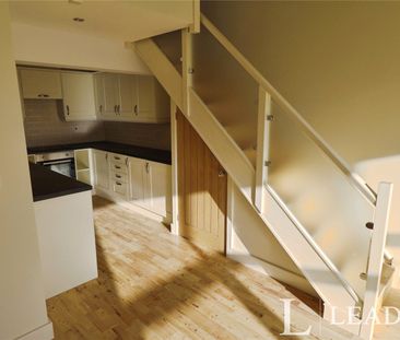 2 bedroom maisonette to rent South Road, Harlow, CM20 - Photo 3