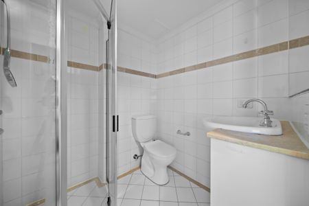 302/508 Riley Street, Surry Hills NSW 2010 - Studio For Rent | Domain - Photo 4