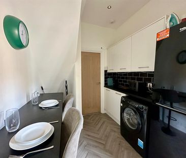 1 bed house share to rent in St. Matthew Street, Burnley, BB11 - Photo 5