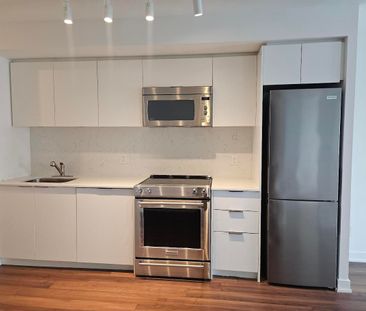 For Lease - 30 Samuel Wood Way Unit# 2703, Toronto, Ontario - Photo 6