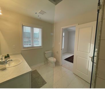 For Lease - 2 Mockingbird Lane, Hamilton, Ontario - Photo 6