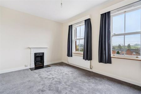 3 bedroom semi-detached house to rent - Photo 3