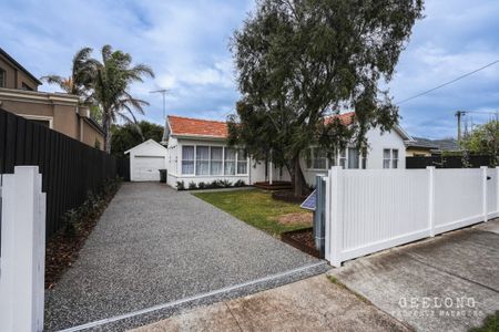 1 Hill St Belmont - Photo 3